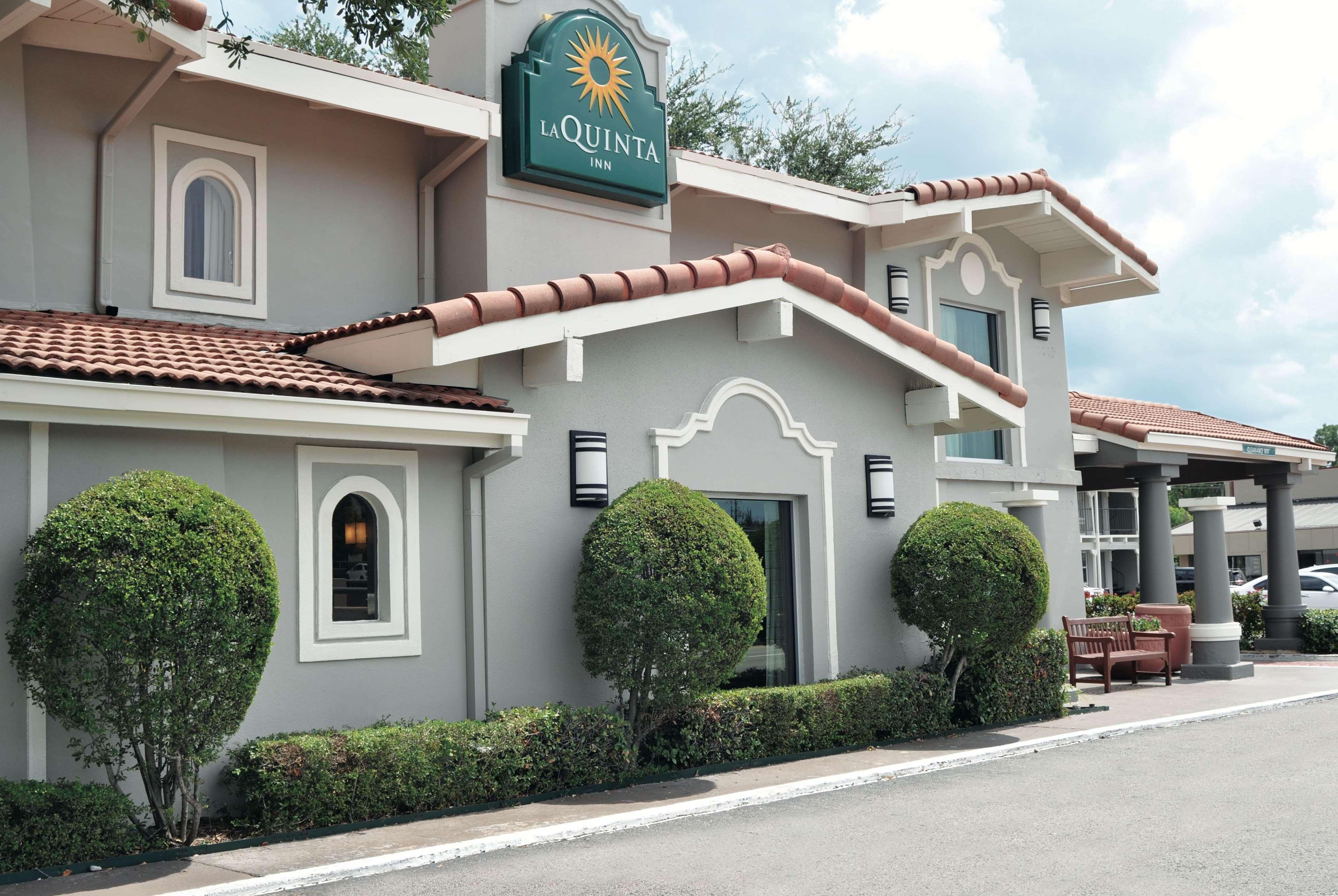 La Quinta Inn By Wyndham Dallas Uptown Zewnętrze zdjęcie