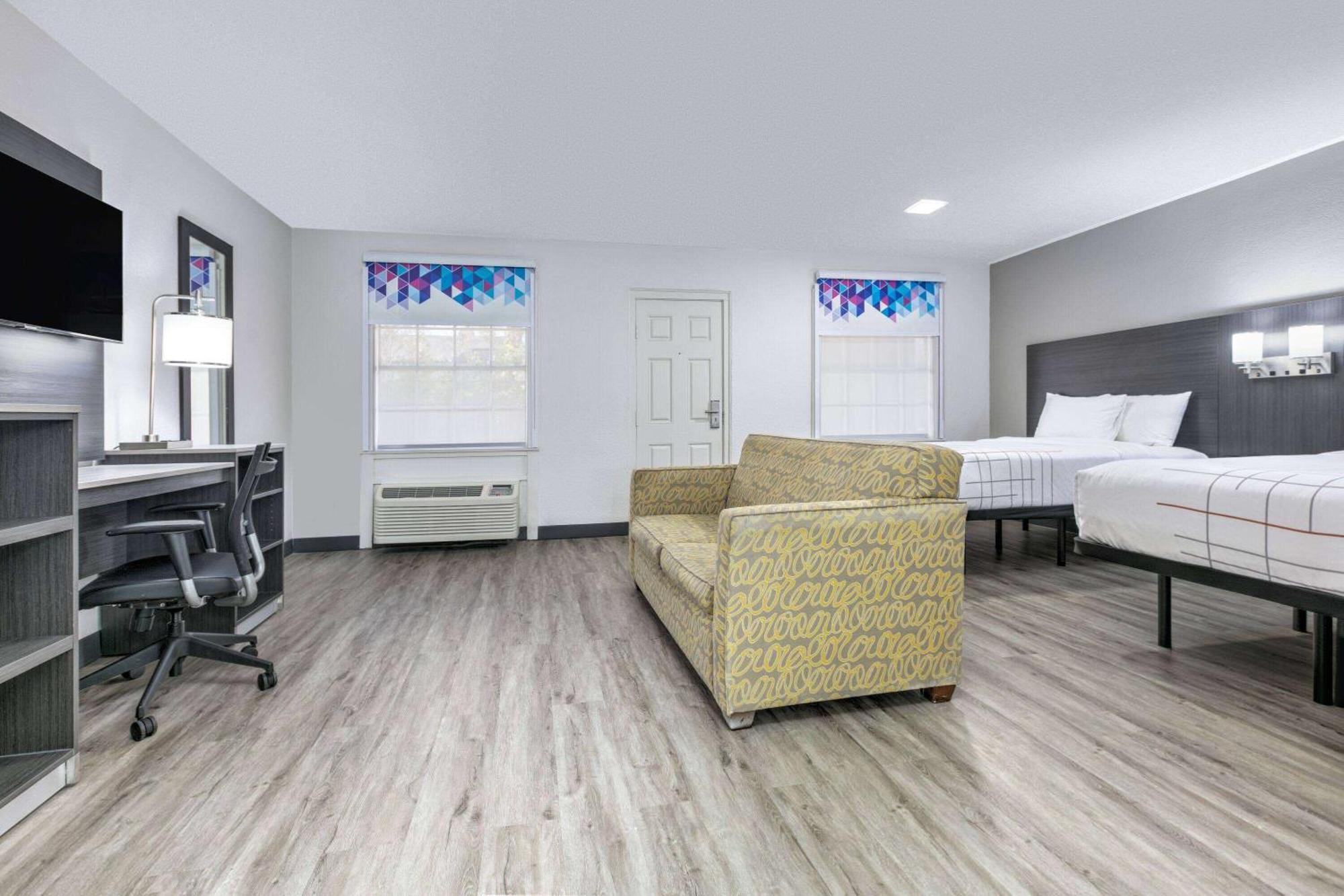 La Quinta Inn By Wyndham Dallas Uptown Zewnętrze zdjęcie