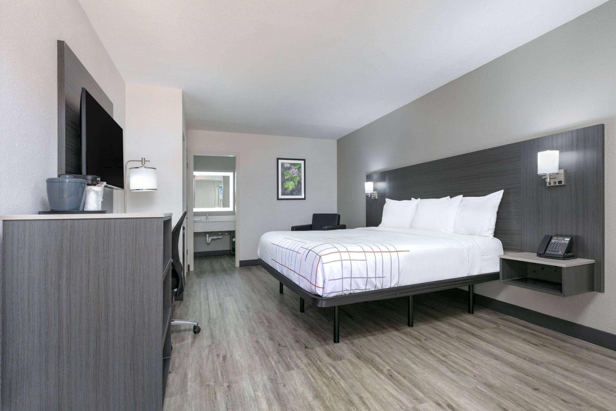 La Quinta Inn By Wyndham Dallas Uptown Zewnętrze zdjęcie